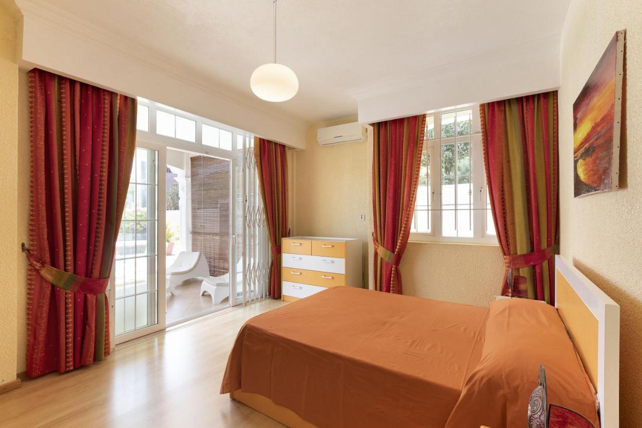 Apartment Orchid Grand Baie Esterno foto