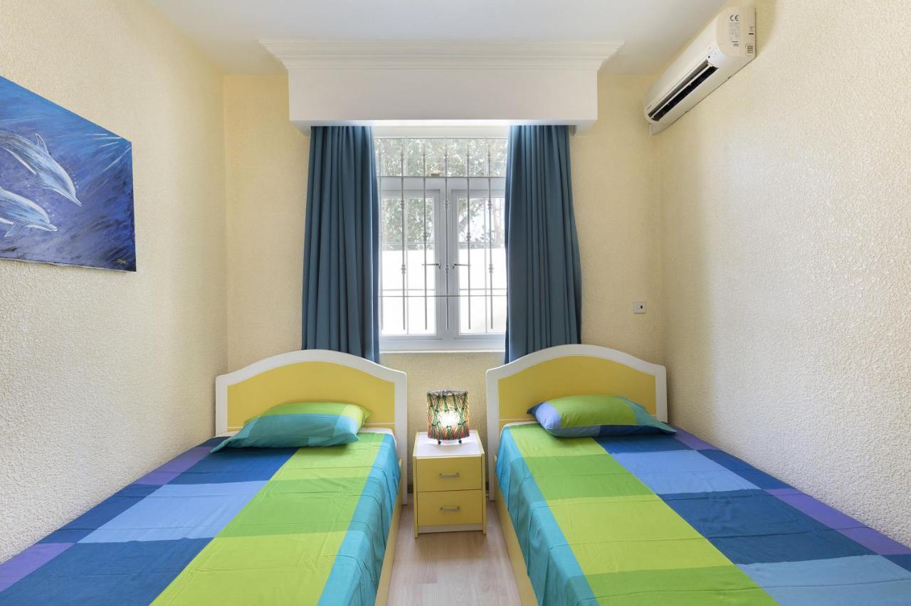 Apartment Orchid Grand Baie Esterno foto