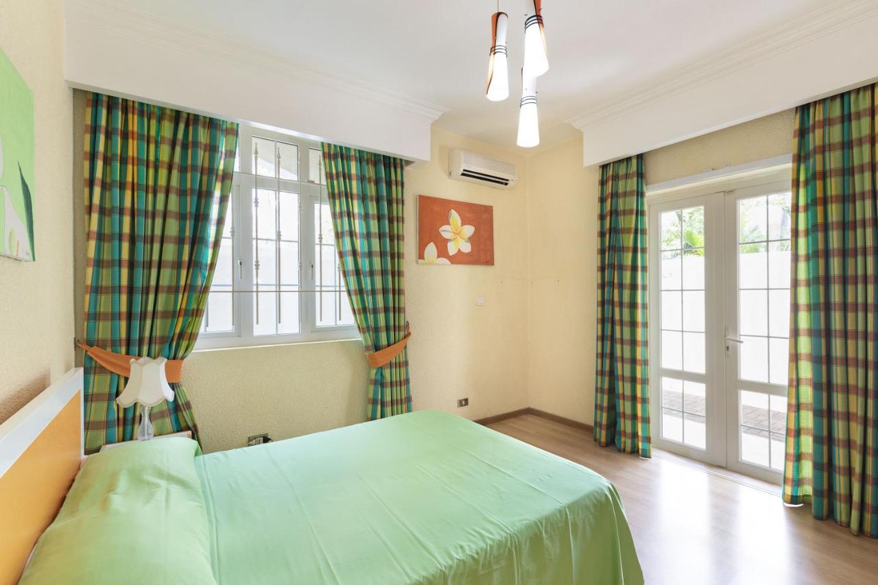 Apartment Orchid Grand Baie Esterno foto