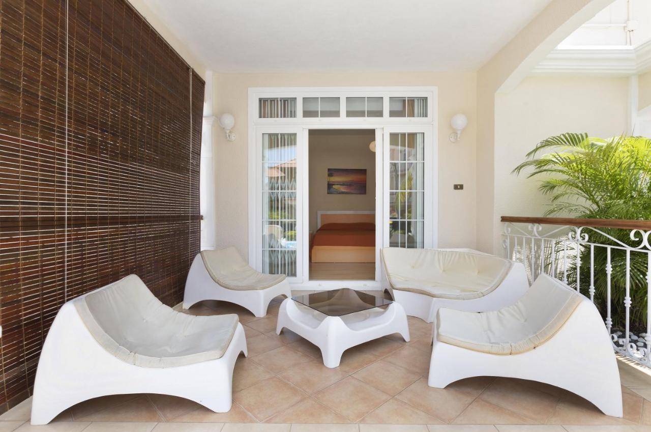 Apartment Orchid Grand Baie Esterno foto